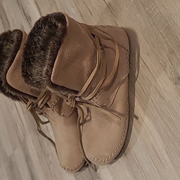 Toms Zahara Suede Ankle Booties Moccasin Women US 6 - Picture 4 of 9